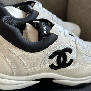 CHANEL  Mesh Suede Grained Calfskin CC Sneakers